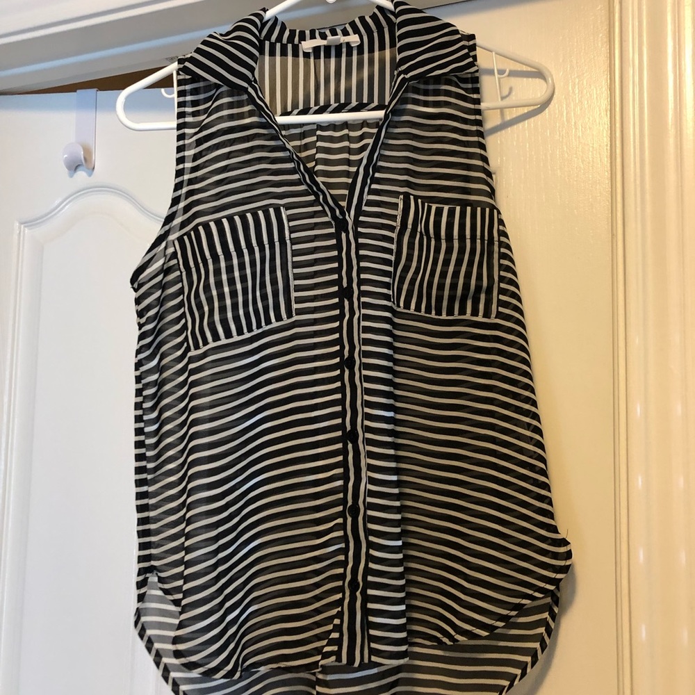Button down collared tank ***5/$10***